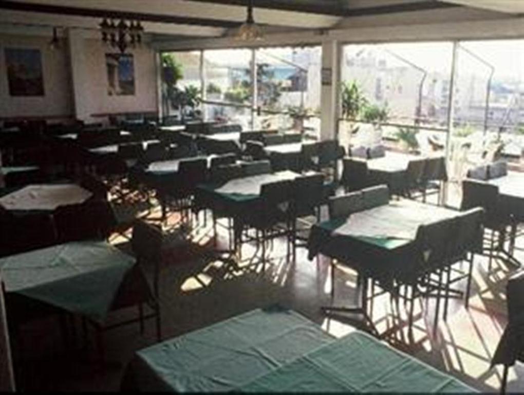 Filoxenia Hotel Athens Exterior photo